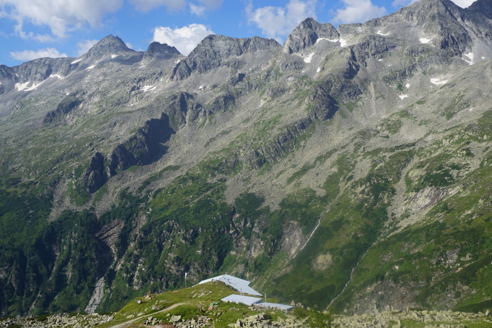 Blick von der Giessener Hütte nach SW