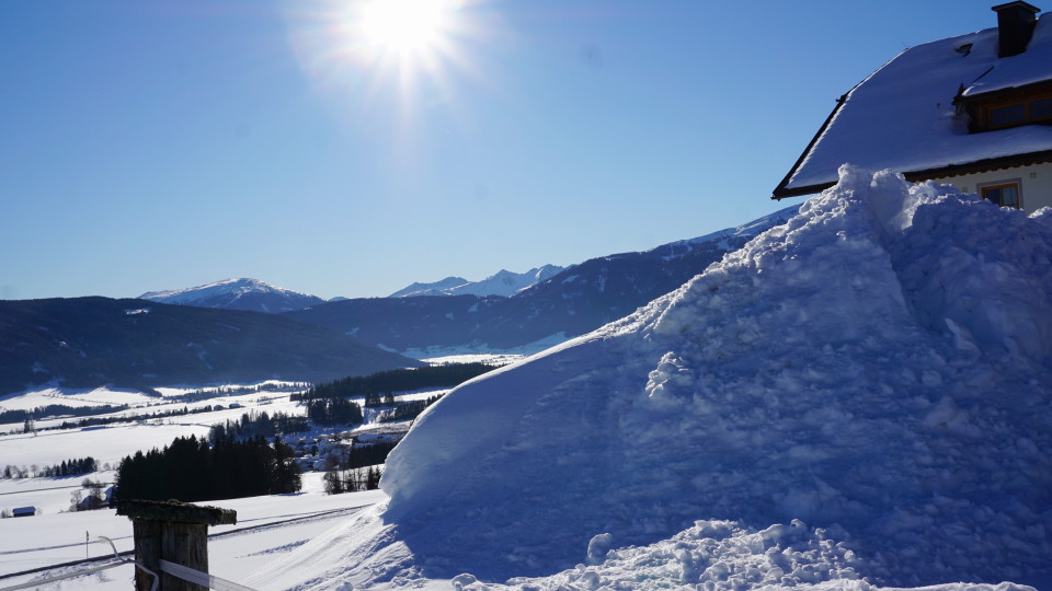 Schneeberge im Februar